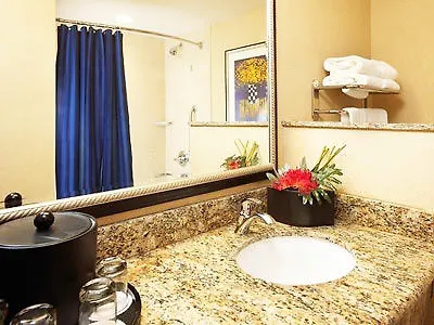 Courtyard By Marriott Anaheim Resort/Convention Center