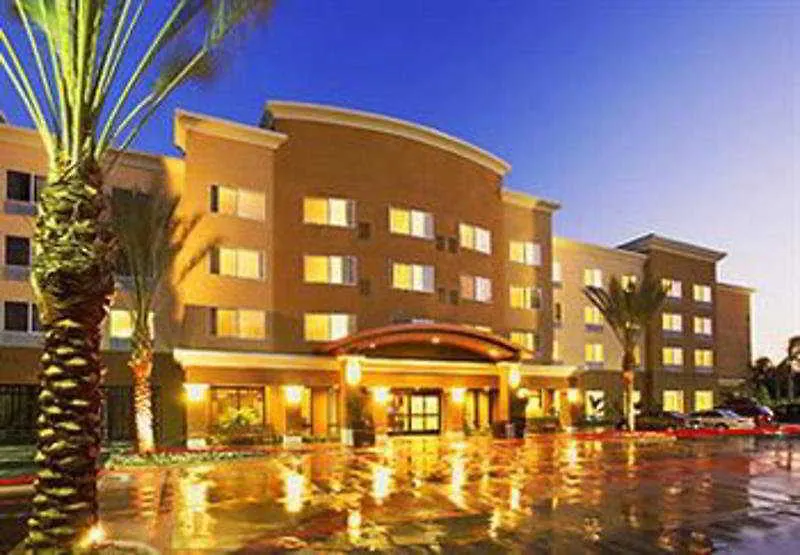 Courtyard By Marriott Anaheim Resort/Convention Center