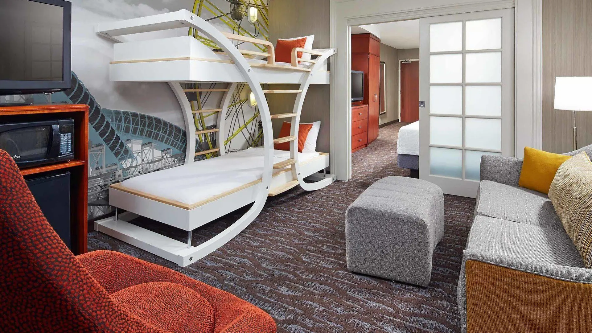 Courtyard By Marriott Anaheim Resort/Convention Center 3*,