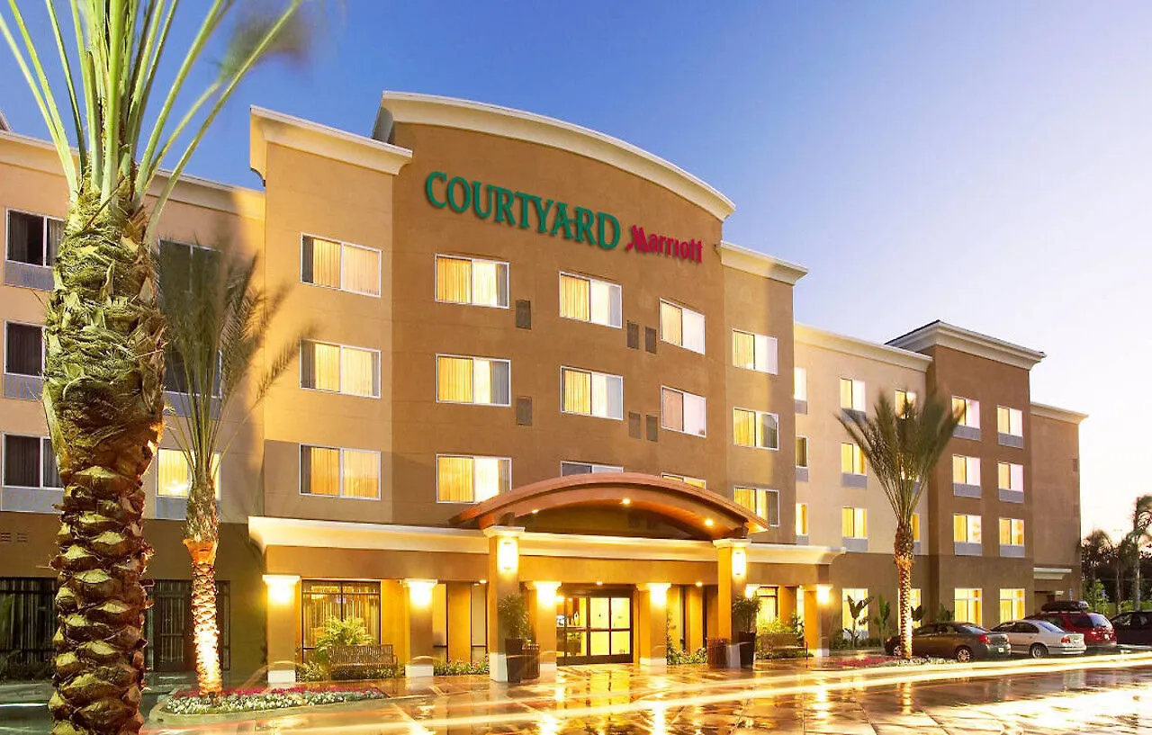 Courtyard By Marriott Anaheim Resort/Convention Center 3*,  United States
